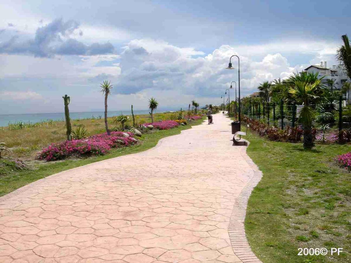 Belen Beach 3 Estepona Luaran gambar